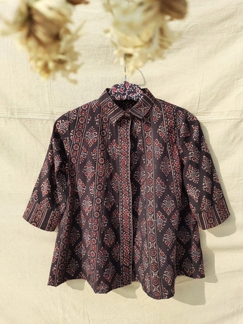 A cover of "Outfit inspo" cluster. The owner is ofpaintedskies. The cluster consists of 33 elements.