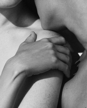 A cover of "моя любовь" cluster. The owner is imm0rtalsunrise. The cluster consists of 31 elements.