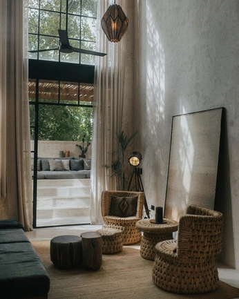 A cover of "Interior" cluster. The owner is christina.tgr. The cluster consists of 6 elements.