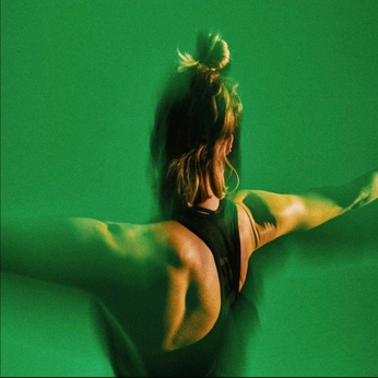 A cover of "NXTLIFE" cluster. The owner is anetoo. The cluster consists of 42 elements.