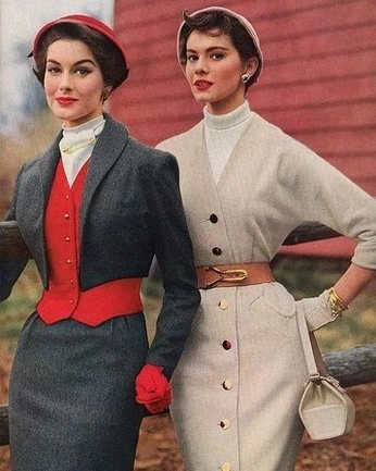 A cover of "Guys and dolls" cluster. The owner is bandersnatch. The cluster consists of 13 elements.