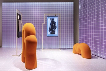 A cover of "retail drancrow" cluster. The owner is tiamarie. The cluster consists of 19 elements.