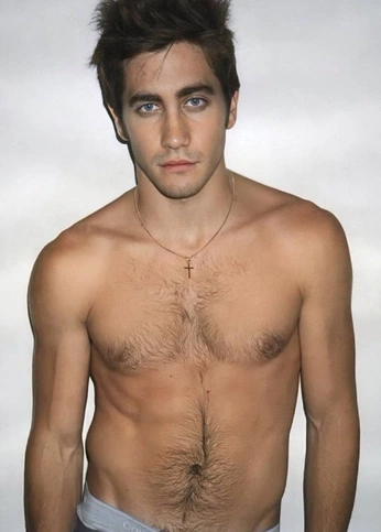 A cover of "Hear me outs  ˙ ͜ʟ˙" cluster. The owner is sleepinondreams. The cluster consists of 8 elements.