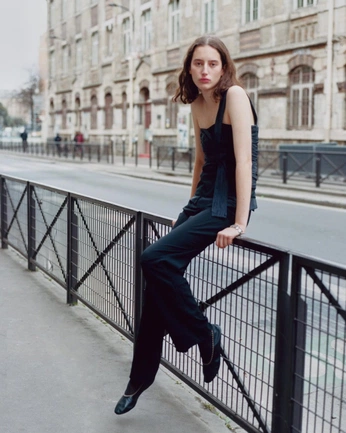 A cover of "fashion-gruber" cluster. The owner is ell3nfrances. The cluster consists of 27 elements.