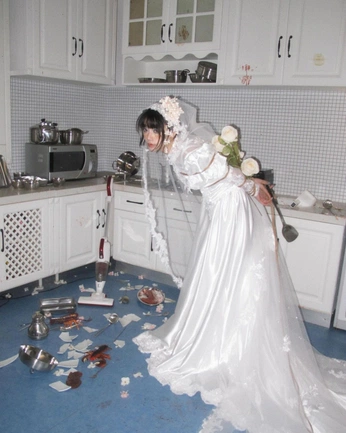 A cover of "wedding" cluster. The owner is blindspots. The cluster consists of 4 elements.