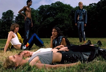 A cover of "OF JOY" cluster. The owner is niyadre. The cluster consists of 55 elements.