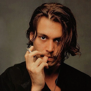 A cover of "Aftoport" cluster. The owner is yuujin.ph. The cluster consists of 2 elements.