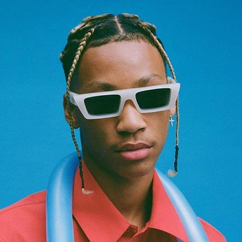 A cover of "Photo - Portraits" cluster. The owner is wallysworld. The cluster description is "Solo and group portrait photography.". The cluster consists of 274 elements.