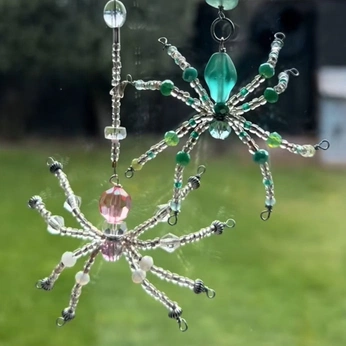 A cover of "diy ideas" cluster. The owner is advenae. The cluster consists of 65 elements.