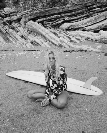 A cover of "Conten Idea" cluster. The owner is tamarastrasser. The cluster consists of 13 elements.