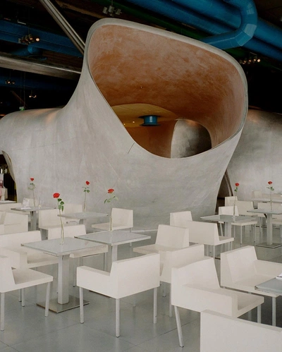 An Instagram carousel post added by olium on Dec 11, 2023. The author is @seandavidson.