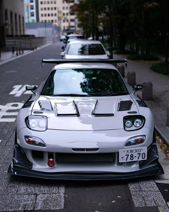 A cover of "Cars" cluster. The owner is slagle. The cluster consists of 2 elements.