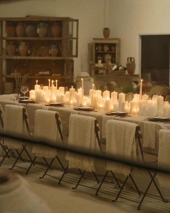 A cover of "THANKSGIVING DINNER" cluster. The owner is lydiaharouna. The cluster consists of 3 elements.