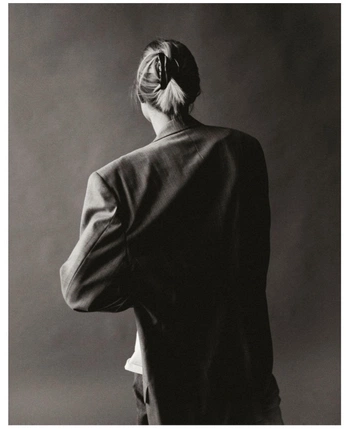 A cover of "suiting" cluster. The owner is martint. The cluster consists of 20 elements.