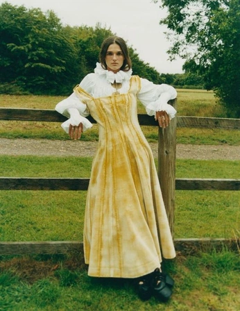 A cover of "farm" cluster. The owner is beatriiizzzzz. The cluster consists of 135 elements.