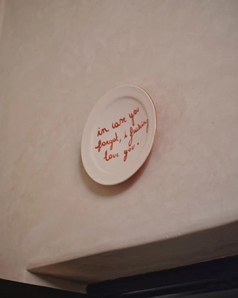 A cover of "potetry" cluster. The owner is eliapezteguia. The cluster consists of 1 element.