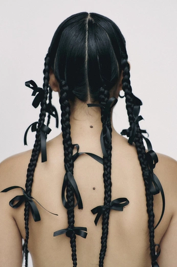 A cover of "Hair" cluster. The owner is sunnysammy. The cluster consists of 10 elements.