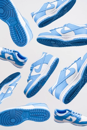 A cover of "shooting: sneakers" cluster. The owner is gigibr. The cluster consists of 244 elements.