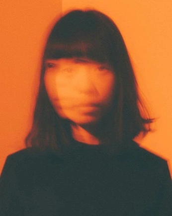 A cover of "Profile" cluster. The owner is luccaaoo. The cluster consists of 4 elements.