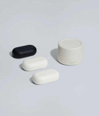 A cover of "product - still pic" cluster. The owner is lilyblues. The cluster consists of 10 elements.