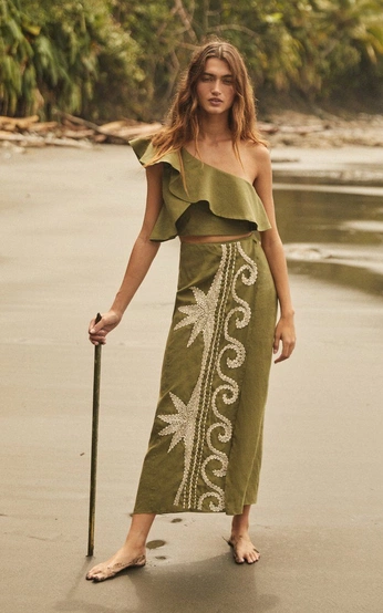 A cover of "COMBOS" cluster. The owner is viclooz. The cluster consists of 2 elements.