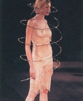 A cover of "wckd finals" cluster. The owner is yanti. The cluster consists of 22 elements.