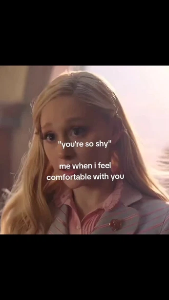 A cover of "Me <3" cluster. The owner is sofiaanemation. The cluster consists of 71 elements.