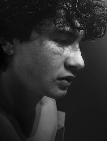 A cover of "MyWork" cluster. The owner is bumblebww. The cluster consists of 37 elements.