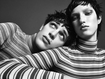 A cover of "Photography" cluster. The owner is zmada. The cluster consists of 20 elements.