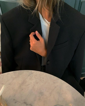 A cover of "Style" cluster. The owner is jordanowaskey. The cluster consists of 39 elements.