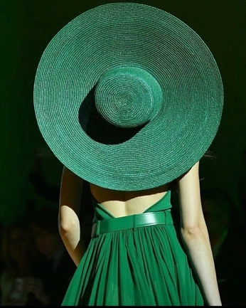 A cover of "Green is the Palette" cluster. The owner is cjeadicicco. The cluster consists of 10 elements.