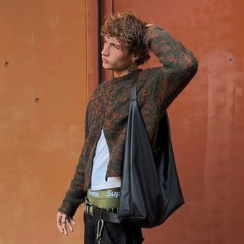 A cover of "Outfits" cluster. The owner is thirtylily. The cluster description is "Stylish female and male looks that inspire my personal taste.". The cluster consists of 24 elements.