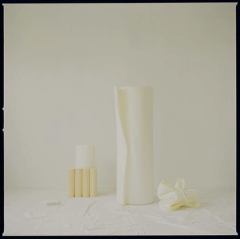 A cover of "Fotografia-set" cluster. The owner is giuliavettorel. The cluster consists of 3 elements.