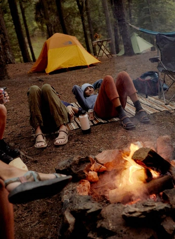 A cover of "Bonfire" cluster. The owner is katerina.e. The cluster consists of 7 elements.