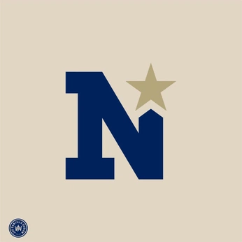 A cover of "Me" cluster. The owner is emmaselke324. The cluster consists of 13 elements.