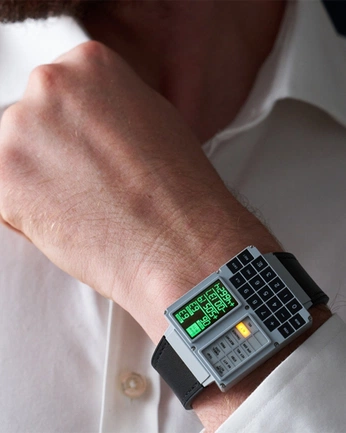 A cover of "Watch Design" cluster. The owner is cosmogen. The cluster consists of 5 elements.