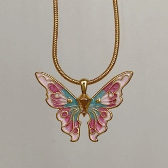 A cover of "Wishlist" cluster. The owner is kermitnia. The cluster consists of 36 elements.