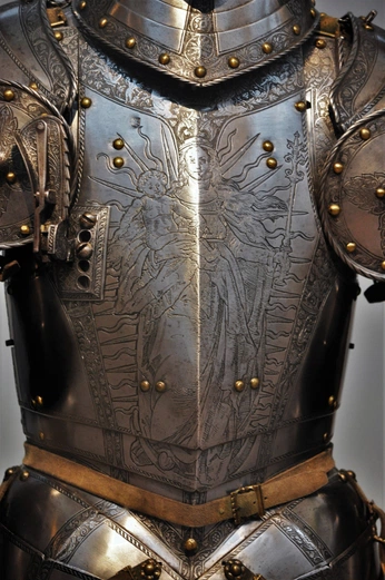 A cover of "Knightcore" cluster. The owner is f33link. The cluster consists of 62 elements.