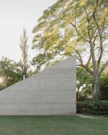 A cover of "time to go" cluster. The owner is samers. The cluster consists of 1 element.