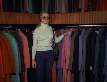 A cover of "Fashion" cluster. The owner is notrix. The cluster consists of 1 element.