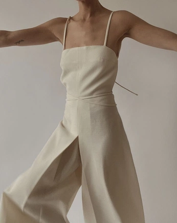 A cover of "VK" cluster. The owner is lsarnari. The cluster consists of 4 elements.