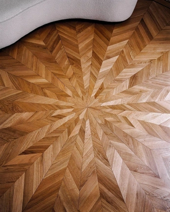 A cover of "interjers" cluster. The owner is ellaoak. The cluster consists of 1 element.