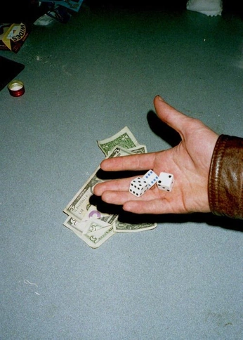 A cover of "HAUSOFNOBLEMAN" cluster. The owner is patta.studio. The cluster consists of 19 elements.