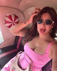 Call Girls In Gurgaon -9811526736 Sector-100 Russian Call Girls Escorts In Gurgaon