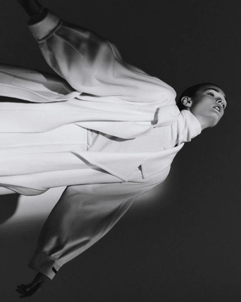 A cover of "Lighting" cluster. The owner is oreosulgenau. The cluster consists of 8 elements.