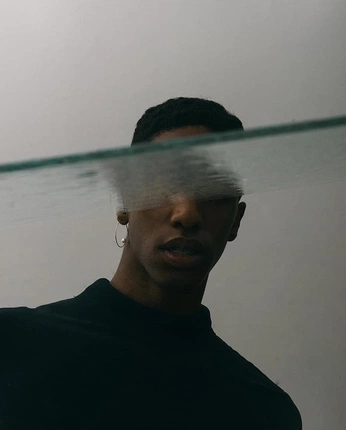 A cover of "Photography" cluster. The owner is sundayavenue. The cluster consists of 21 elements.