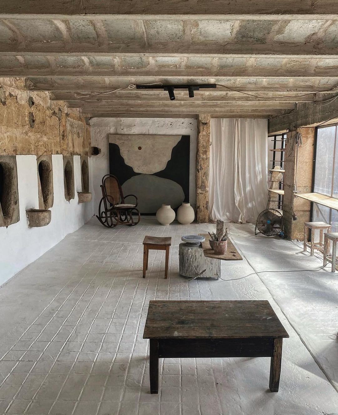 Understanding the Power of Art in the Workplace