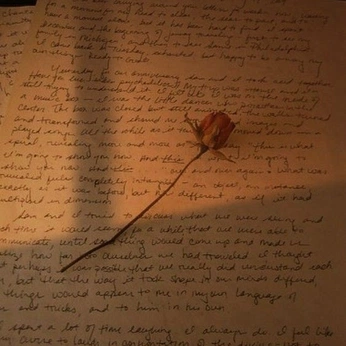 A cover of "Writing will kill me" cluster. The owner is downwiththeclown. The cluster description is "How do you write like you're running out of time? ...". The cluster consists of 33 elements.