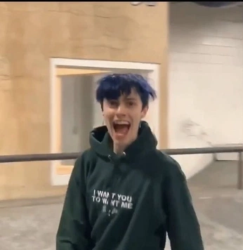 A cover of "ryder[archived]" cluster. The owner is khadymustdie. The cluster consists of 42 elements.