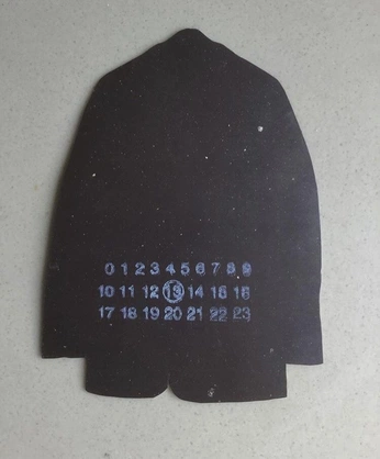 A cover of "👗" cluster. The owner is shysky. The cluster consists of 23 elements.